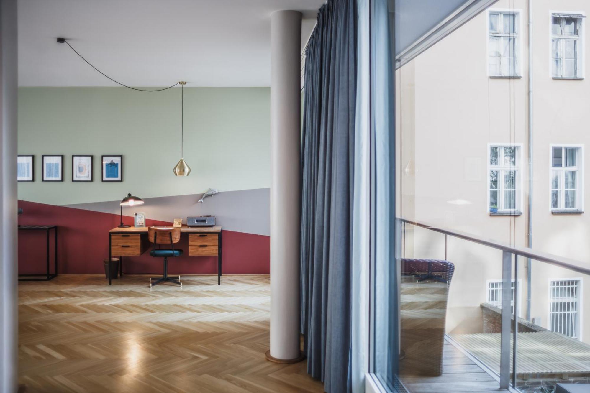Deluxe Apartment