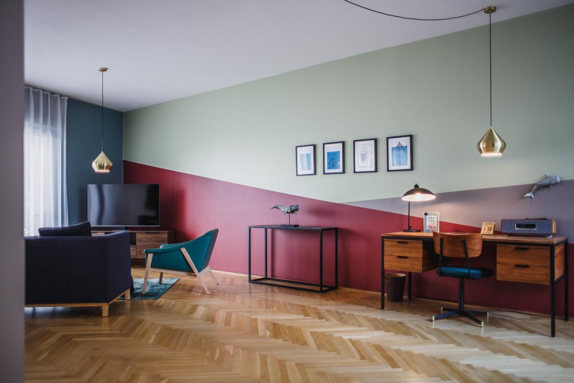 Deluxe Apartment