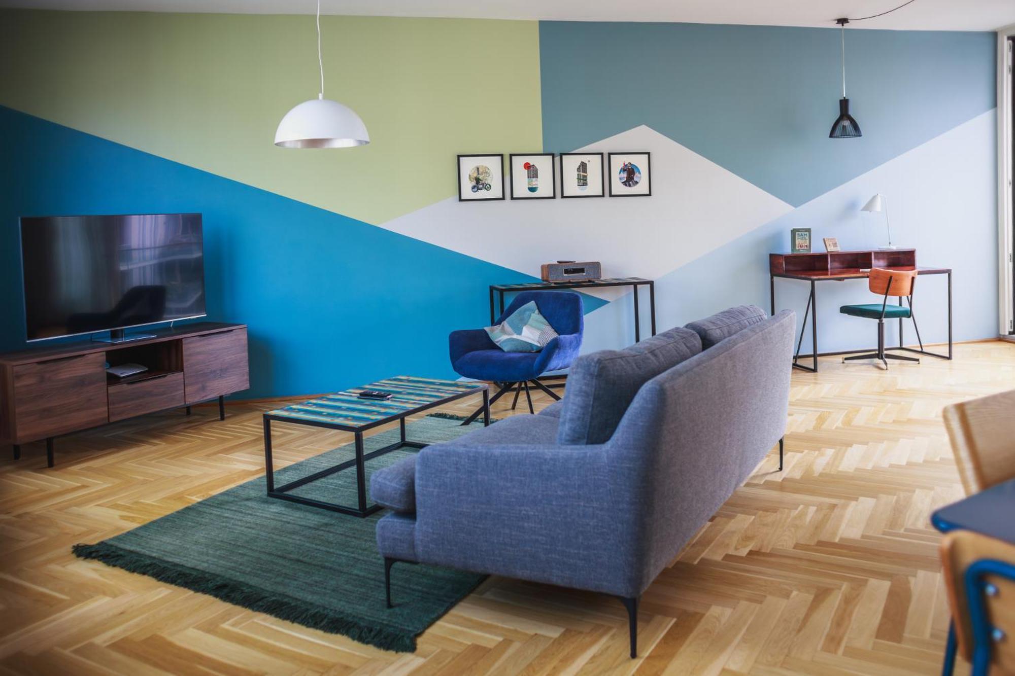 Deluxe Apartment